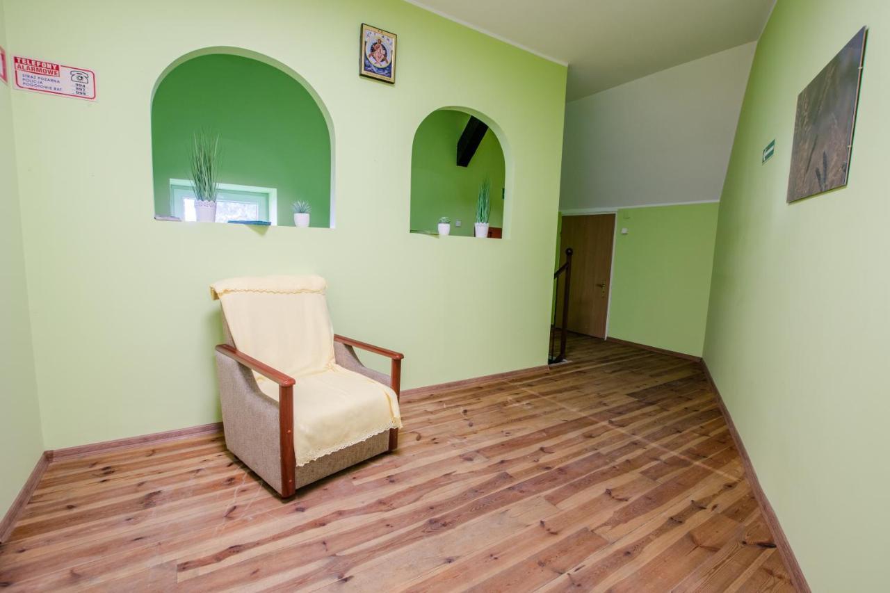Osrodek Szkoleniowo - Noclegowy Chojnik Sosnie Exterior photo